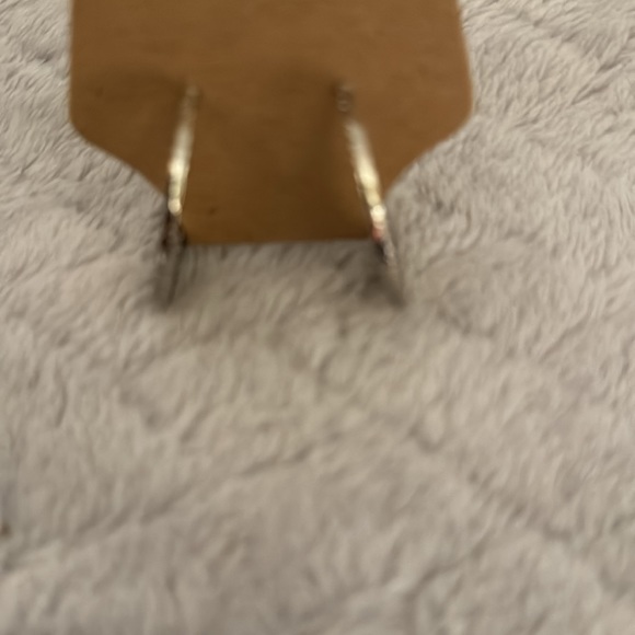 Silver hoops - Picture 3 of 4